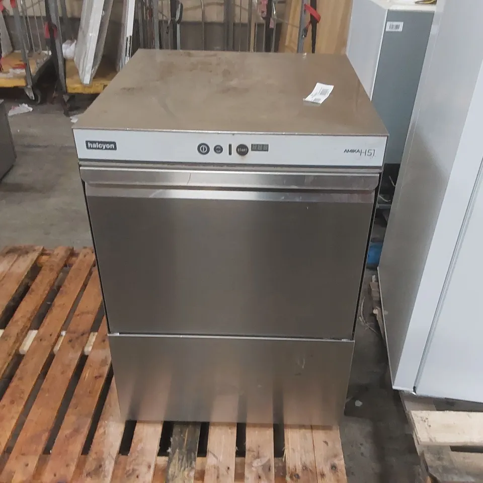 HALCYON AMIKA H51 COMMERCIAL DISHWASHER