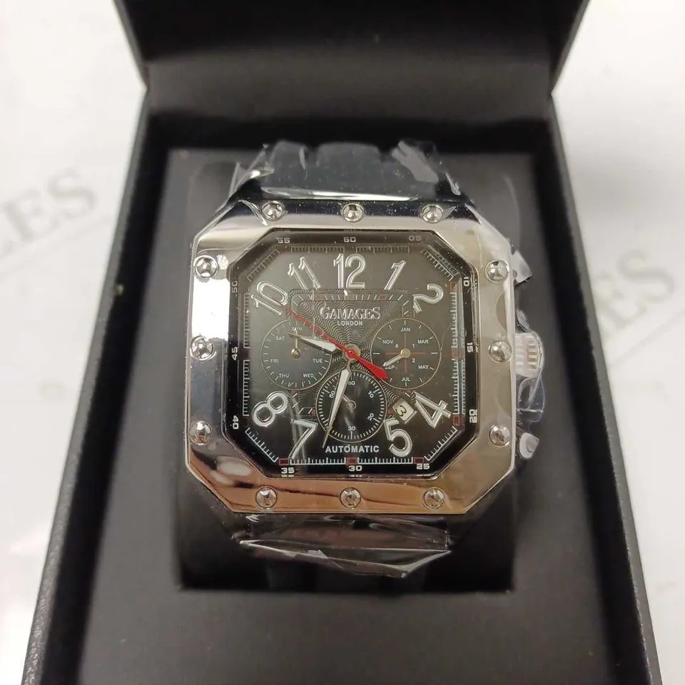 GAMAGES CONSUL STEEL BLACK TRIPLE DATE DIAL AUTOMATIC RUBBER STRAP WRISTWATCH	
