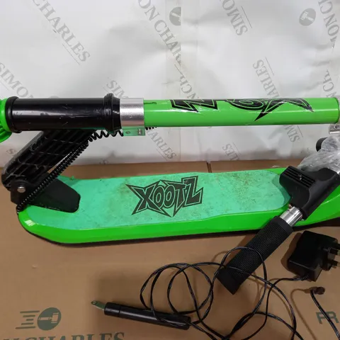 XOO ELEMENT ELECTRIC SCOOTER GREEN