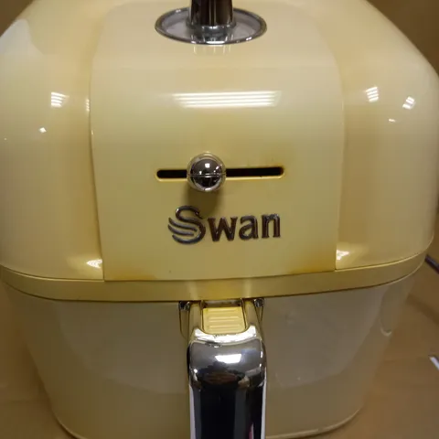 SWANN RETRO 8L MANUAL AIR FRYER CREAM