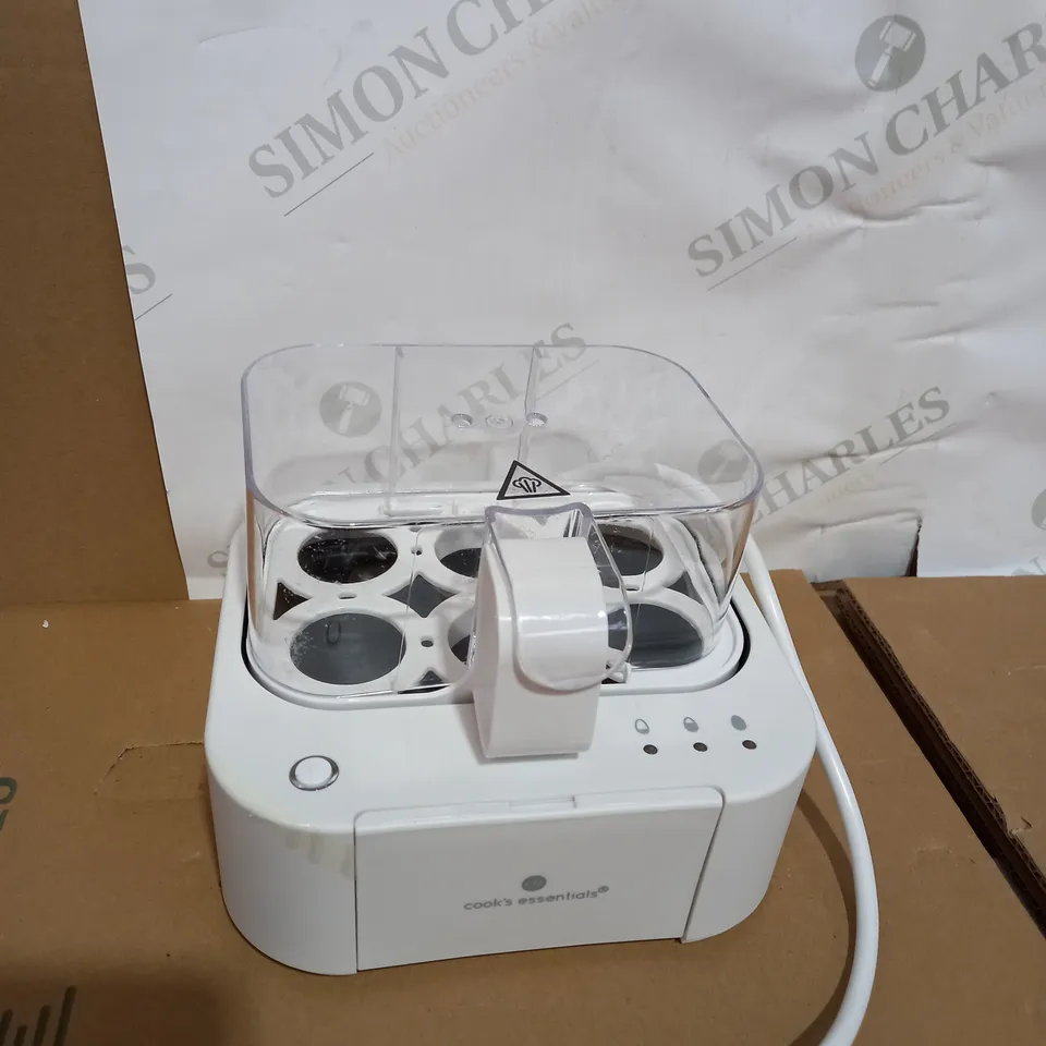 COOK'S ESSENTIALS THE SMART TALKING EGG COOKER