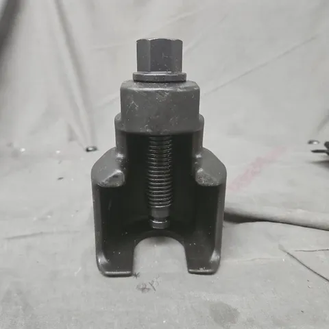 Industrial screw clamp / press tool component 