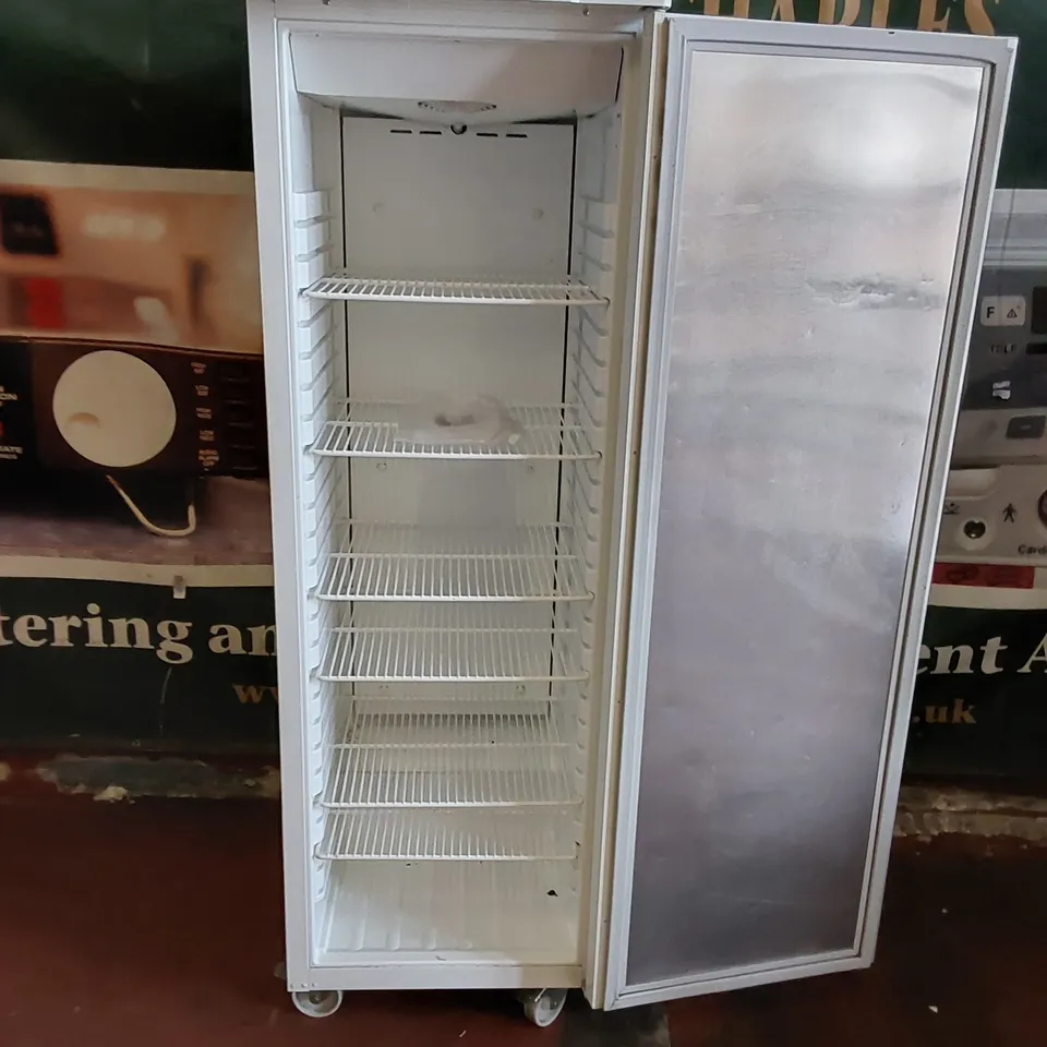 GRAM K410 LGC 6W COMPACT LIGHT DUTY DFRIDGE - WHITE 