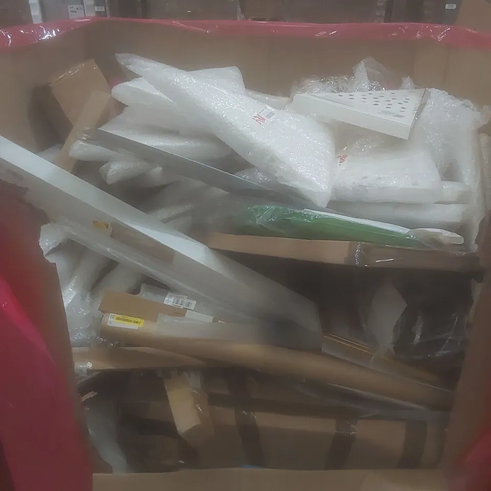 PALLET OF ASSORTED HOUSEHOLD GOODS AND PRODUCTS TO INCLUDE; A LARGE NUMBER OF MARTINS CHOCOLATE TRUFFLE ADVENT CALENDARS, UNDERSINK WATER FILTRATION, STAND MIXER ETC