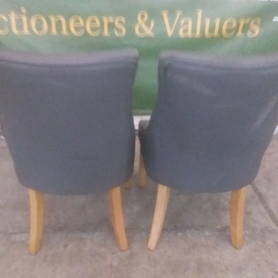 SET OF 2 DESIGNER DUKE DARK GREY LEATHER BUTTON BACK DINING CHAIR (PALE OAK LEG)