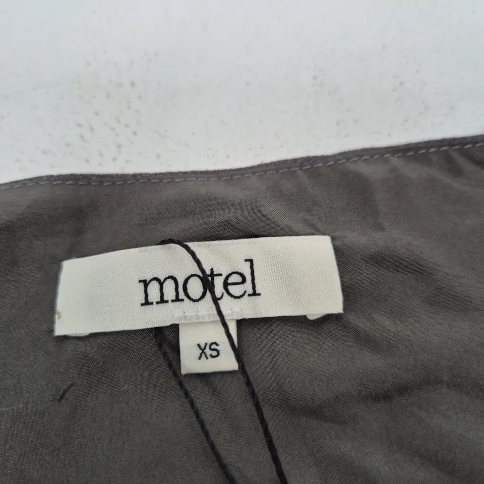 MOTEL ASYMMETRIC STUDDED TOP – DARK GREY, WOMEN’S XS