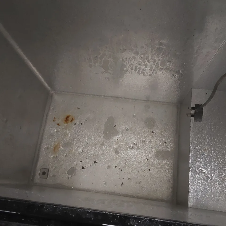 LOGIK L200CFB18 CHEST FREEZER - BLACK