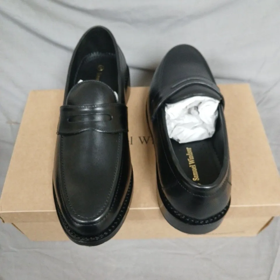 BOXED SAMUEL WINDSOR BLACK LEATHER PENNY LOAFERS – UK 9 (US 9.5)