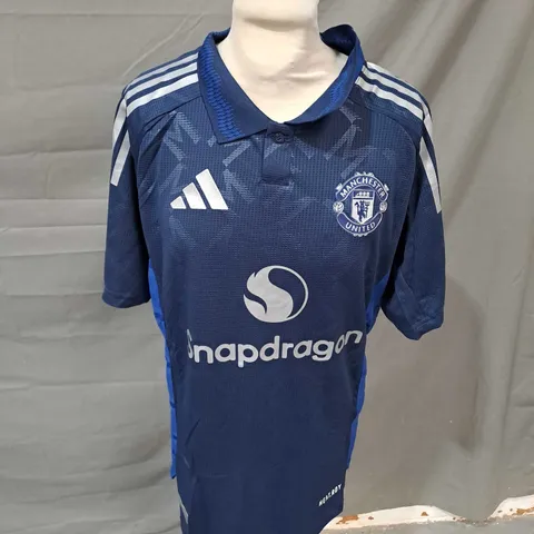 ADIDAS MANCHESTER UNITED FOOTBALL CLUB 24/25 SHIRT - LARGE