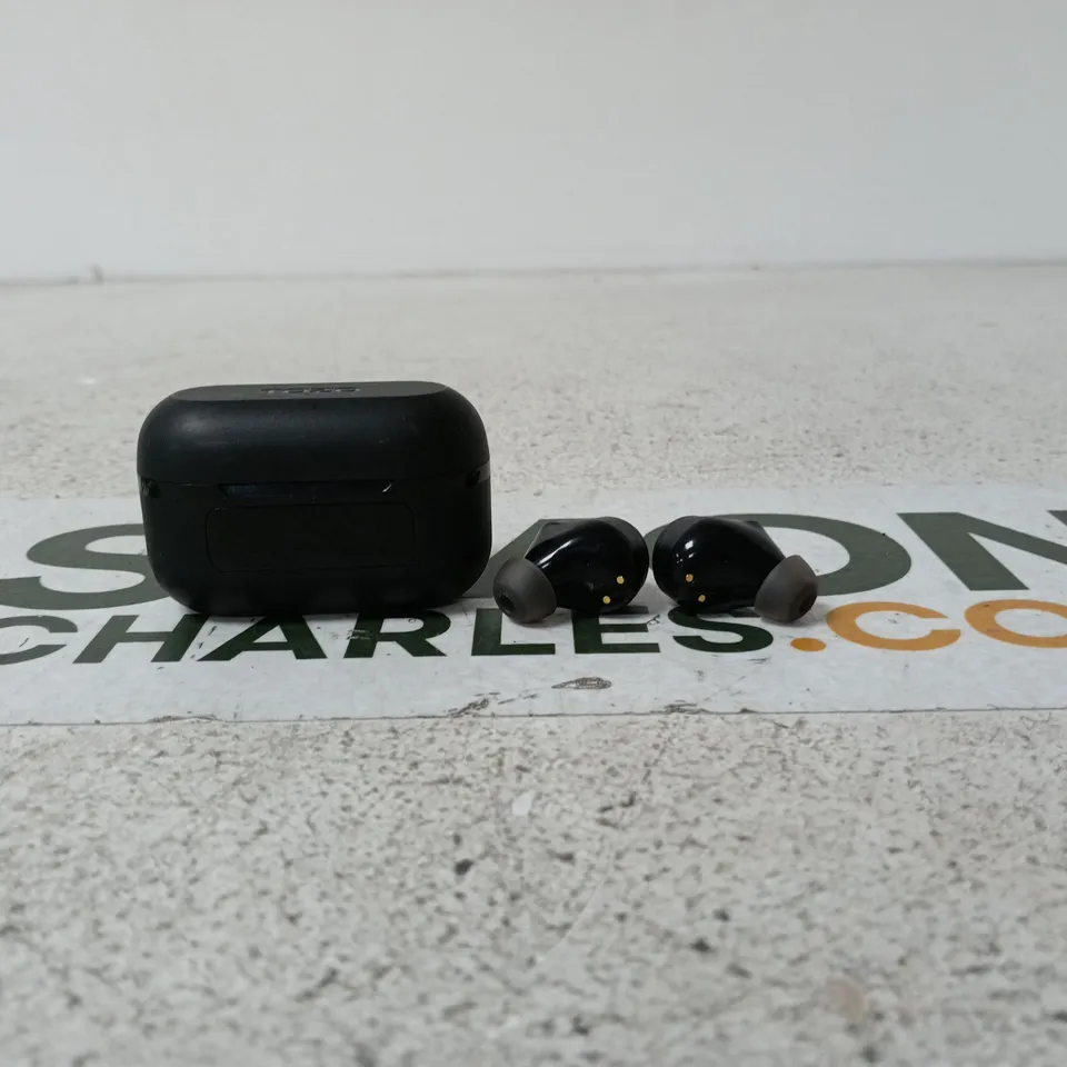 TOZO WIRELESS EAR BUDS UNBOXED