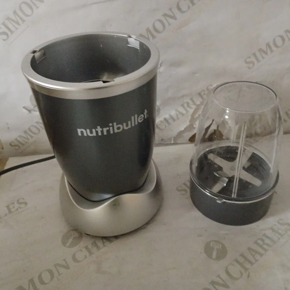 NUTRIBULLET 600 SERIES 600W NUTRITION EXTRACTOR 