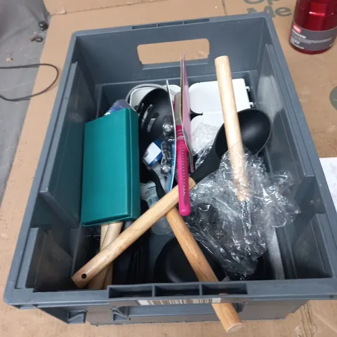 TOTE OF APPROXIMATELY 15 ASSORTED ITEMS TO INCLUDE: 2X PAINT BY NUMBER SETS