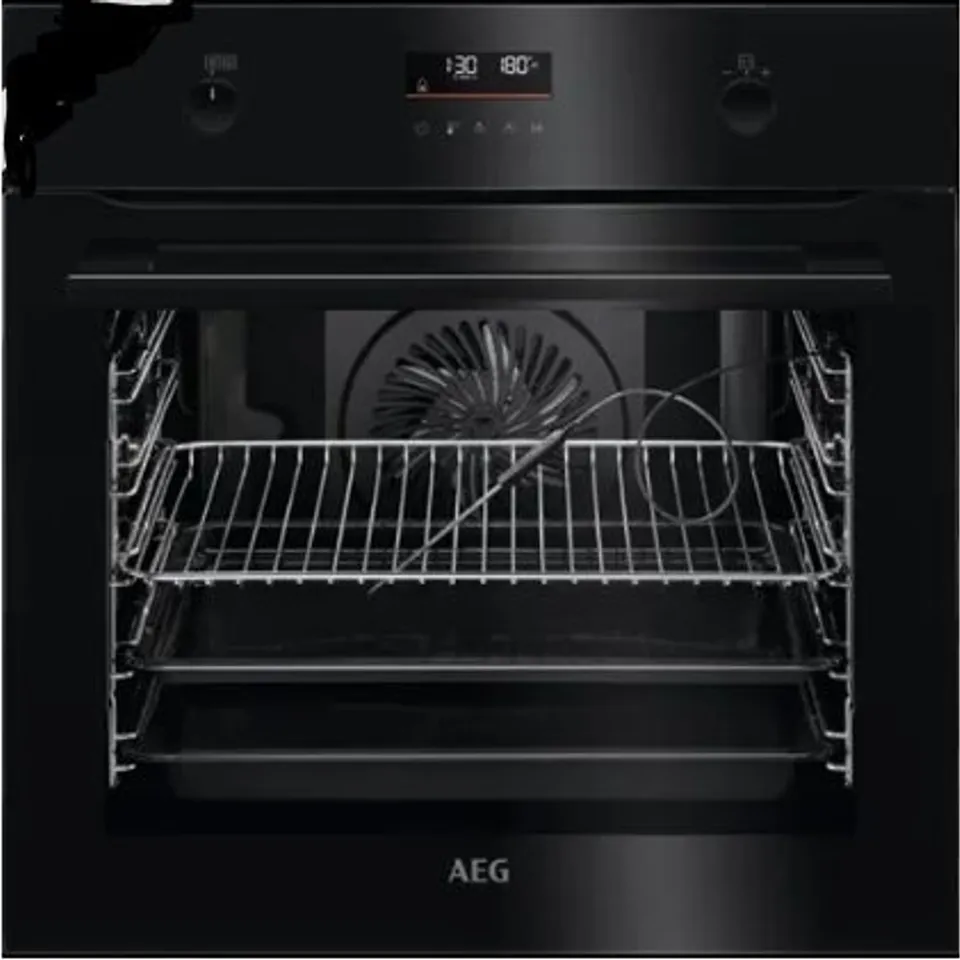 AEG STEAMBAKE BUILT IN ELECTRIC SINGLE OVEN - BLACK - A+ RATED Model BPK556260B RRP £792