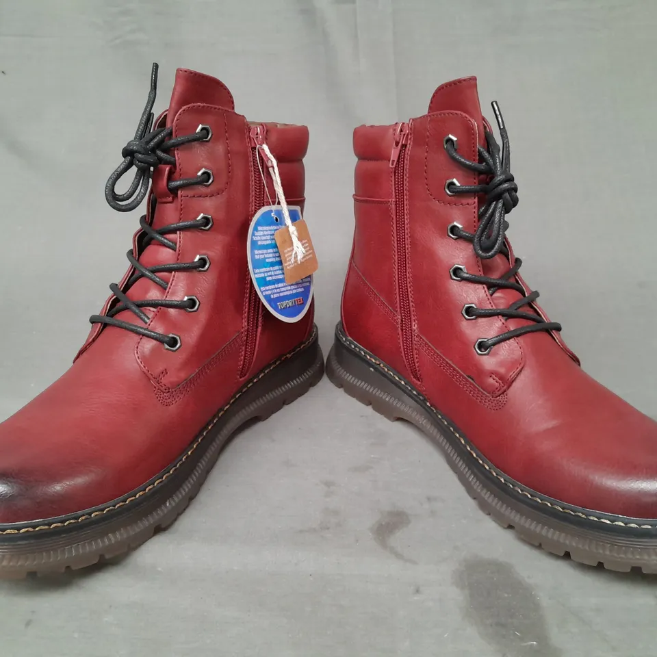 BOXED PAIR OF WESTLAND ANKLE BOOTS IN RED EU SIZE 42