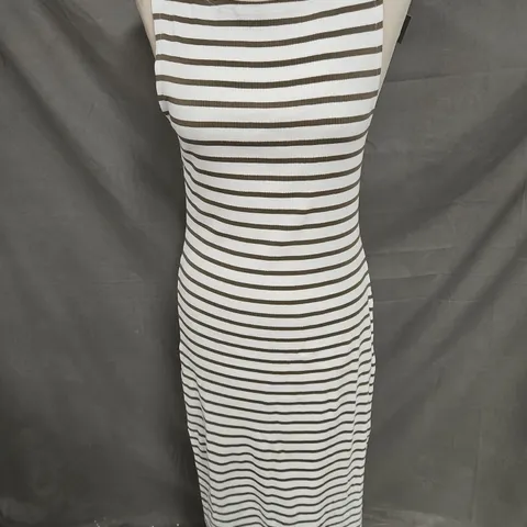 FRENCH CONNECTION SLEEVELESS RIBBED MIDI DRESS IN WHITE/KHAKI SIZE L