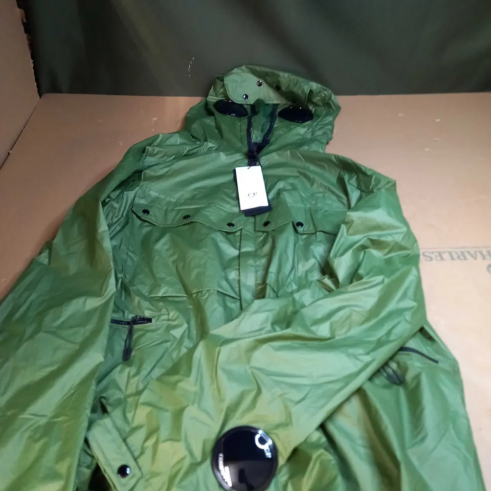 C.P. COMPANY NYBER KHAKI GEEN COAT - SIZE XL