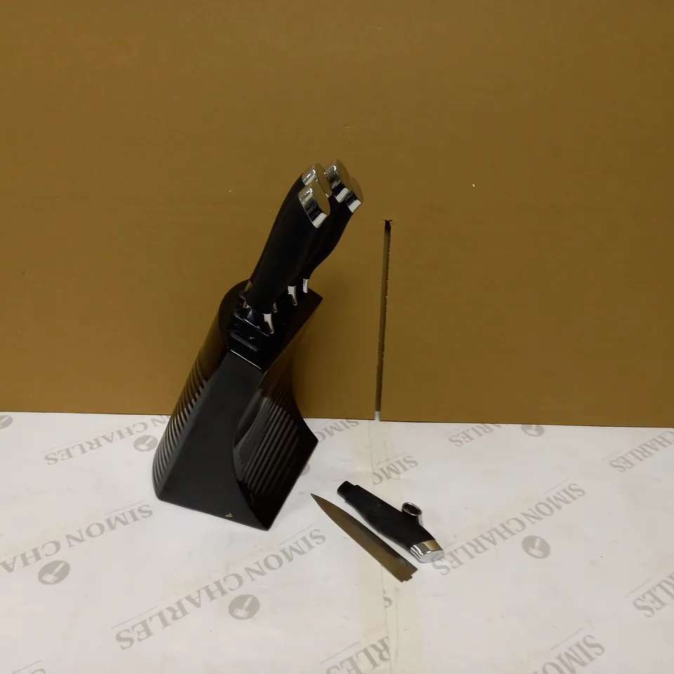 MORPHY RICHARDS 976032 DUNE 5 PIECE KNIFE BLOCK WITH HIGH-GRADE STAINLESS STEEL BLADES