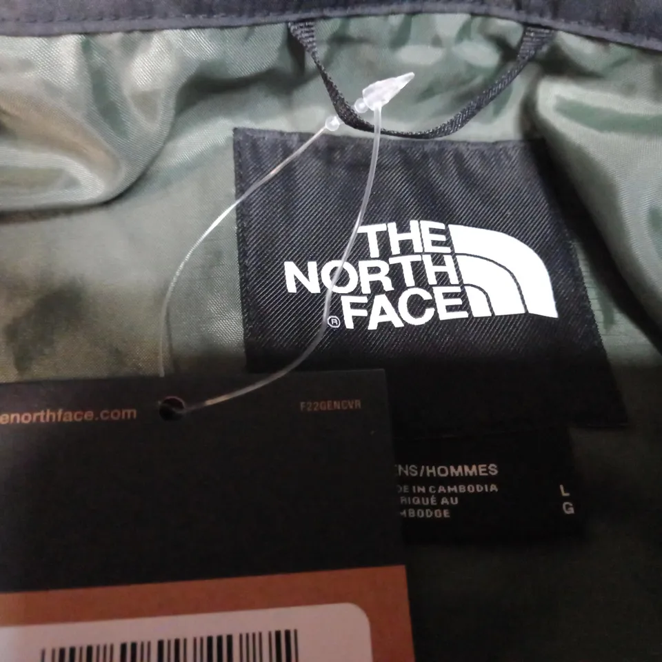 THE NORTH FACE BLACK/KHAKI COACHES JACKET - LARGE