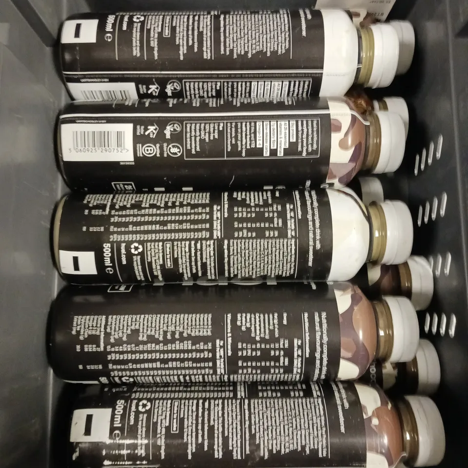 APPROXIMATELY 10 HUEL COMPLETE MEAL DRINKS IN VARIOUS FLAVOURS - COLLECTION ONLY 
