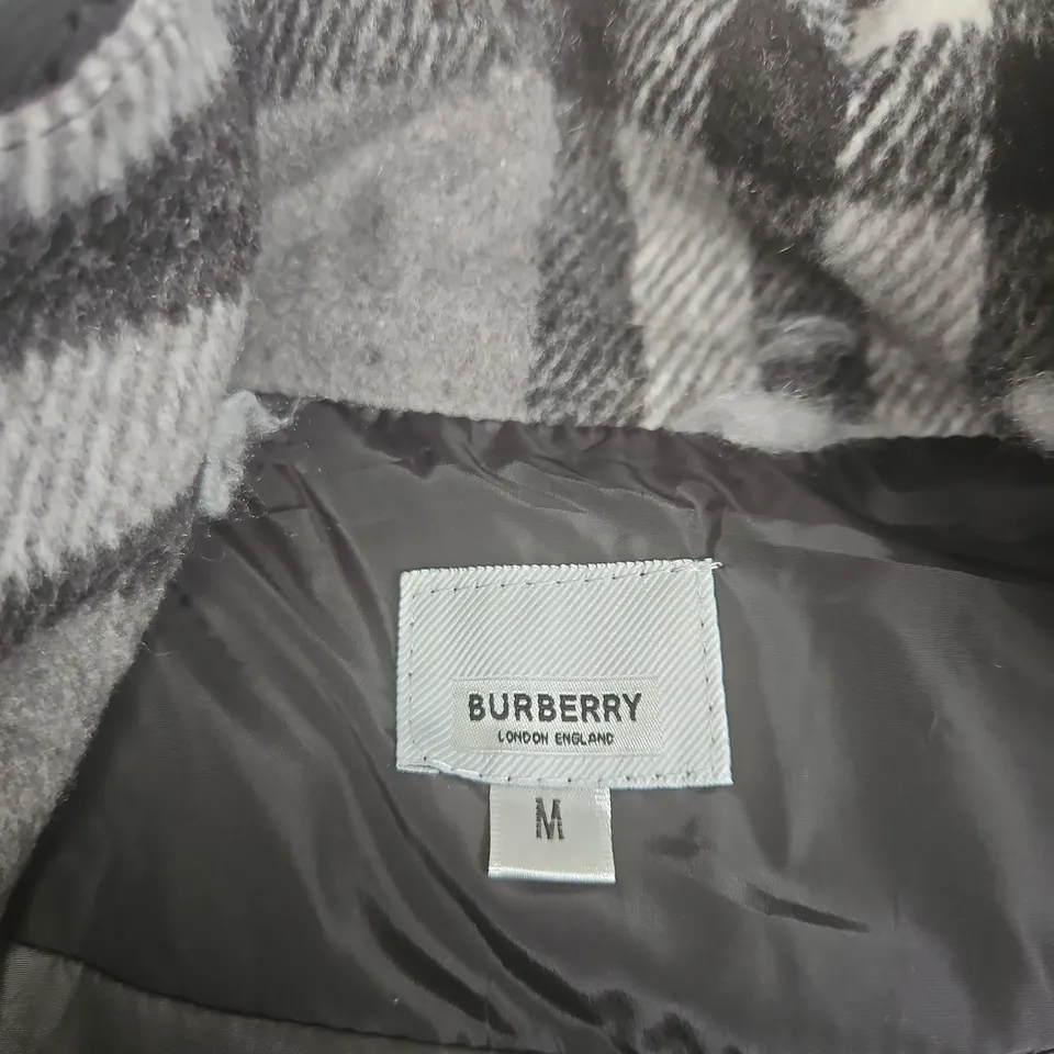 BURBERRY PUFFER JACKET – BLACK WITH BURBERRY CHECK LINING, SIZE M (MEN'S)