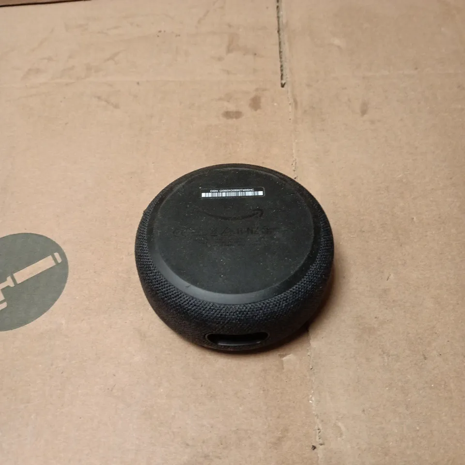 AMAZON ECHO DOT UNBOXED