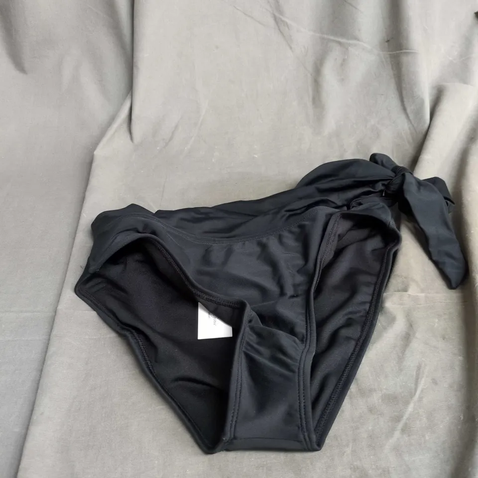 BIKINI GENIE SWIMWEAR BIKINI BOTTOMS 