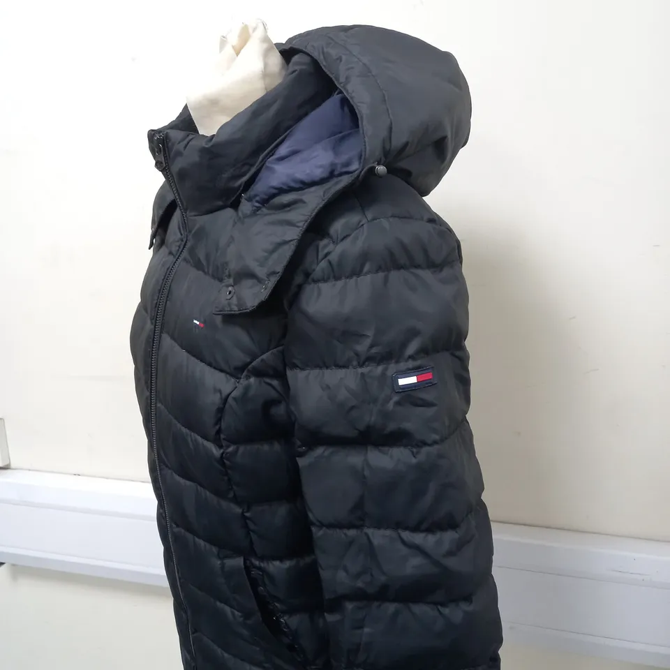 TOMMY HILFIGER PADDED COAT SIZE S