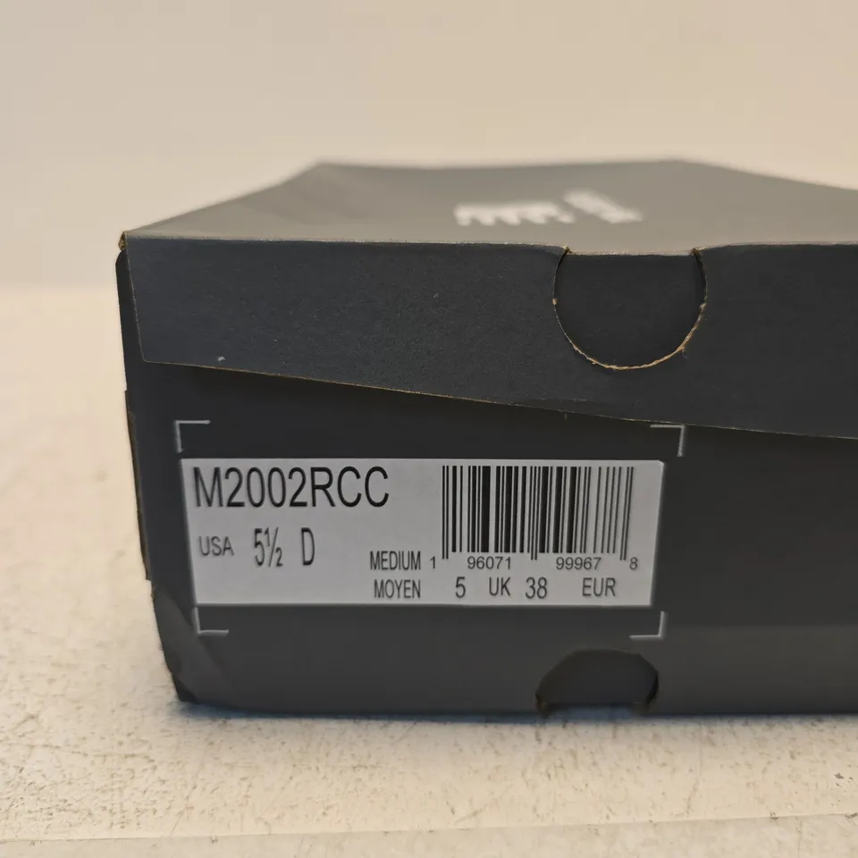 NEW BALANCE M2002RCC BEIGE TRAINERS – UK 38 (US 5.5)