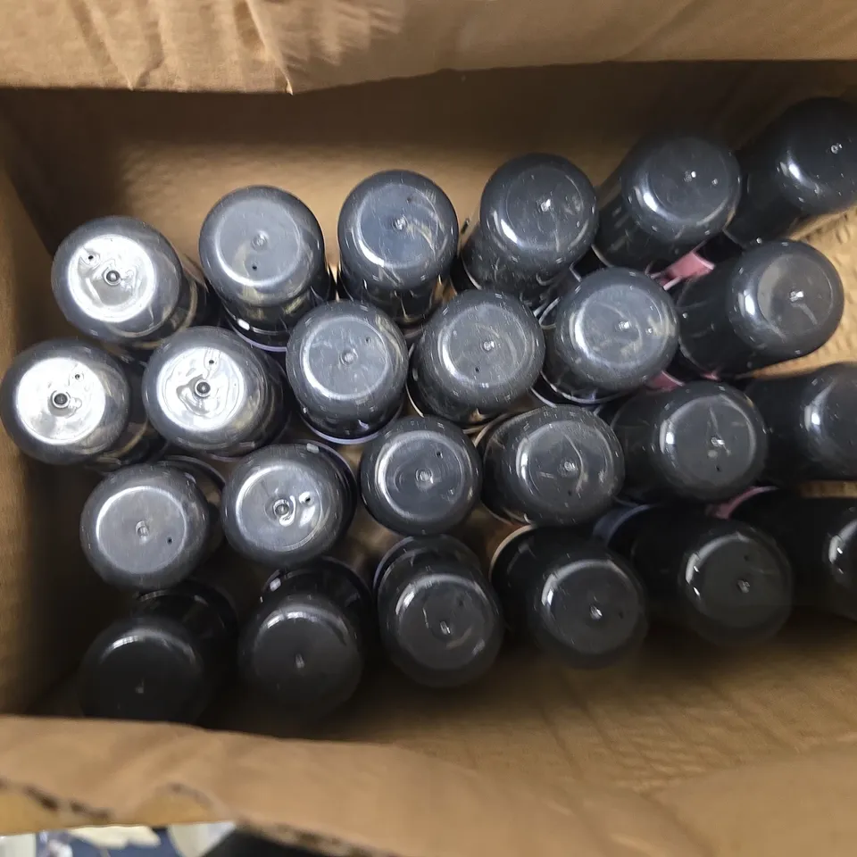 APPROXIMATELY 20 ASSORTED MATRIX BLOW DRY SPRAYS TO INCLUDE STONEWASHED DENIM, BLOOMING ORCHID, PLATINUM SILVER, ETC - COLLECTION ONLY