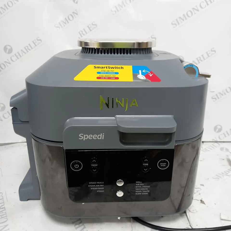 BOXED NINJA SPEEDI 10-IN-1 5.7L RAPID-COOKER & AIR FRYER ON400UK