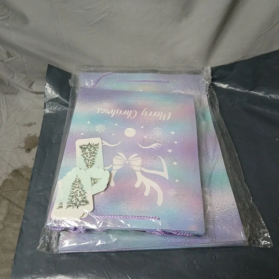 ASSORTED CHRISTMAS GIFT BAGS AND TAGS 