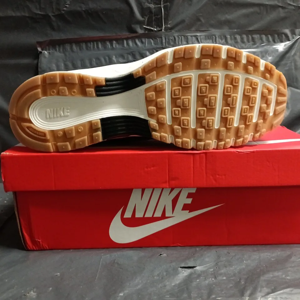 BOXED PAIR OF NIKE P-6000 TRAINERS IN BLACK SIZE UK 11