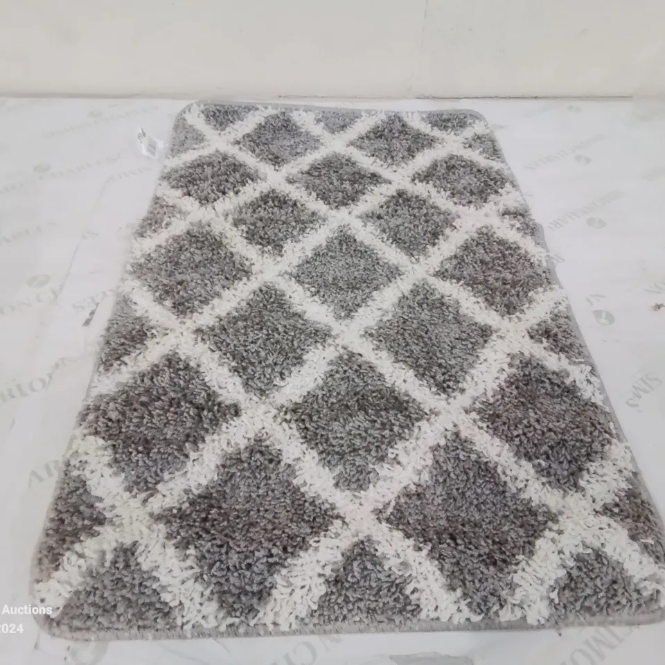 BRAND NEW PACO HOME 506 50X80CM GREY BATH MAT