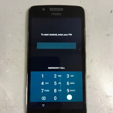MOTOROLA MOTO SMARTPHONE