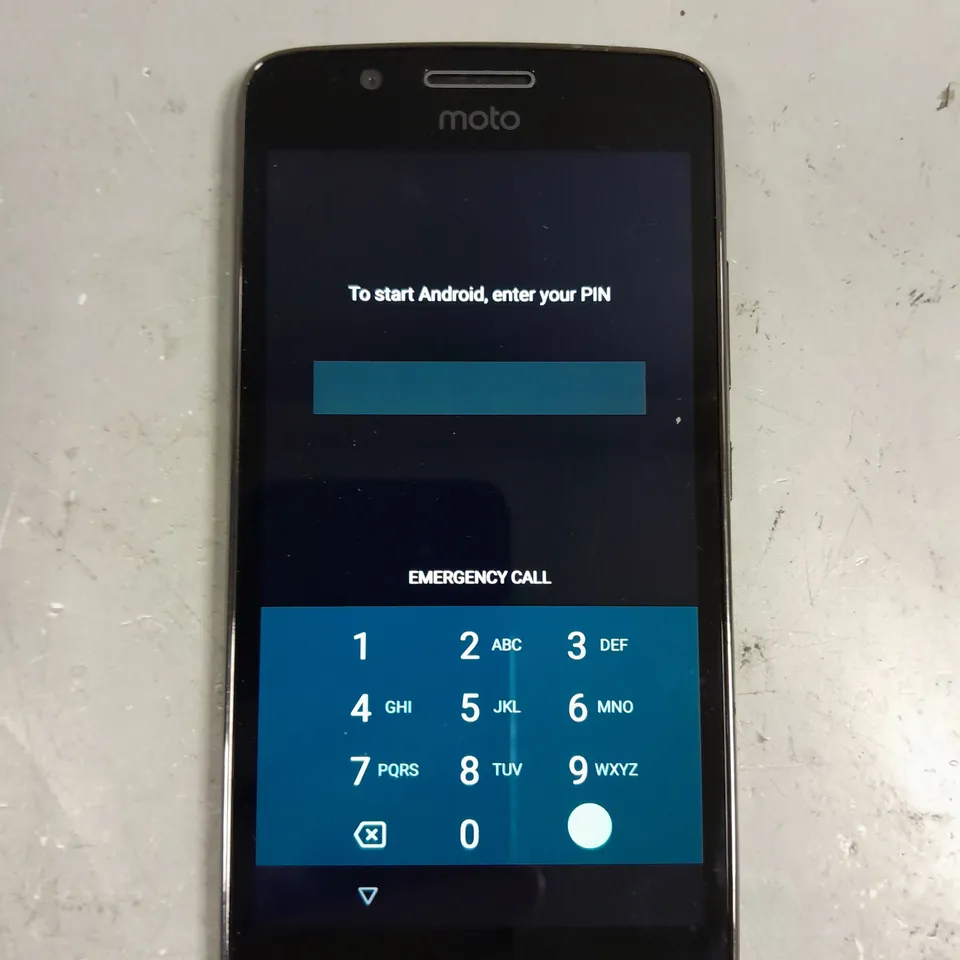 MOTOROLA MOTO SMARTPHONE 