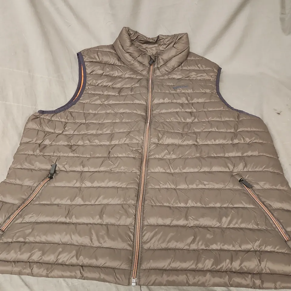 WEIRD FISH QUILTED PUFFER VEST – DARK GREEN, 2X-LARGE