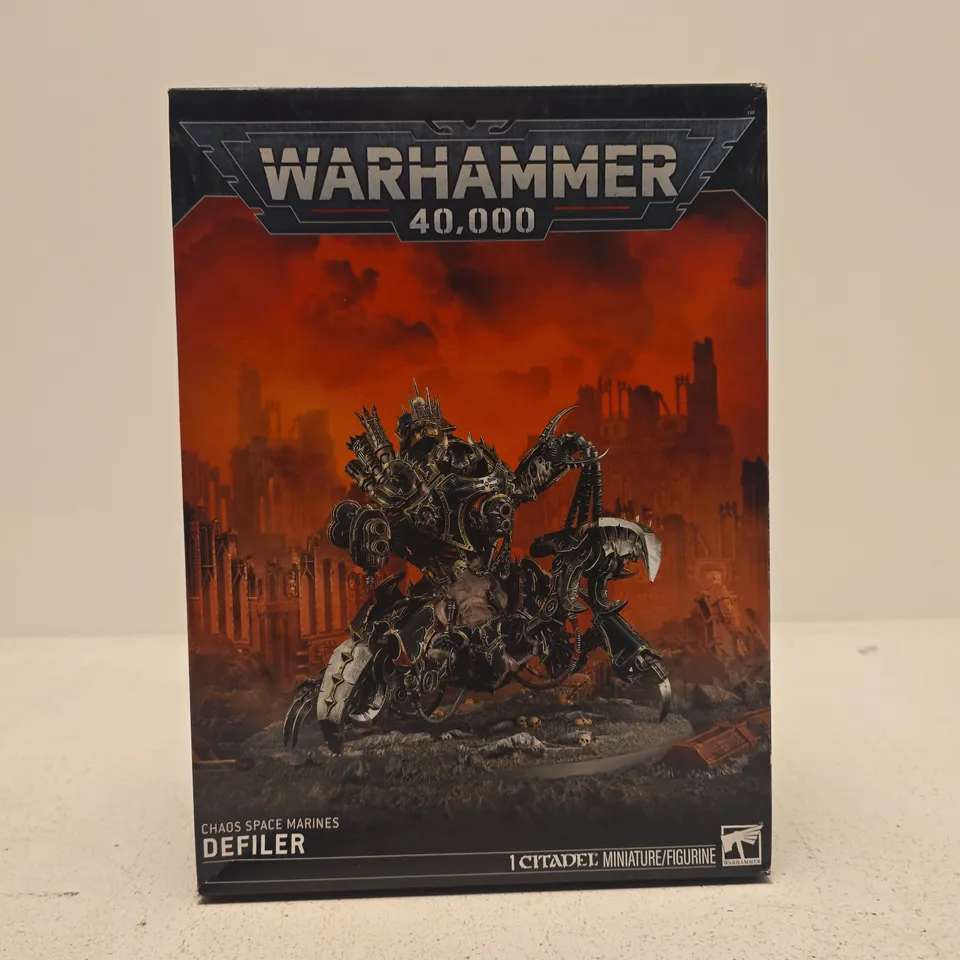 WARHAMMER 40,000 DEFILER MINIATURE 