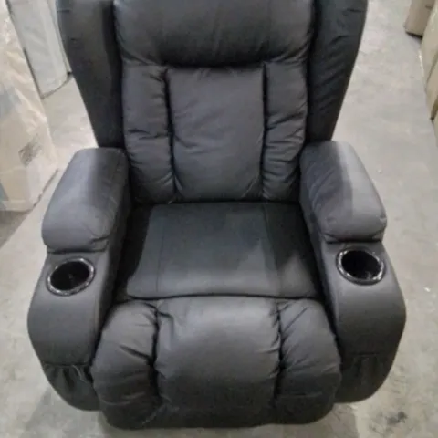 QUALITY BLACK LEATHER UPHOLSTERED ELECTRIC RECLINER (REMOTE MISSING)