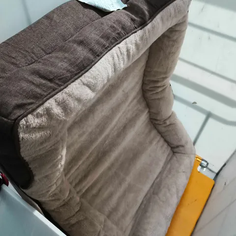 OEKO TEX XL DOGS BED 