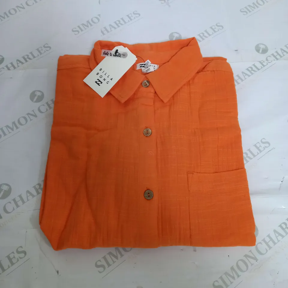 BILLA BONG LIGHT WEIGHT SHIRT IN ORANGE - MEDIUM