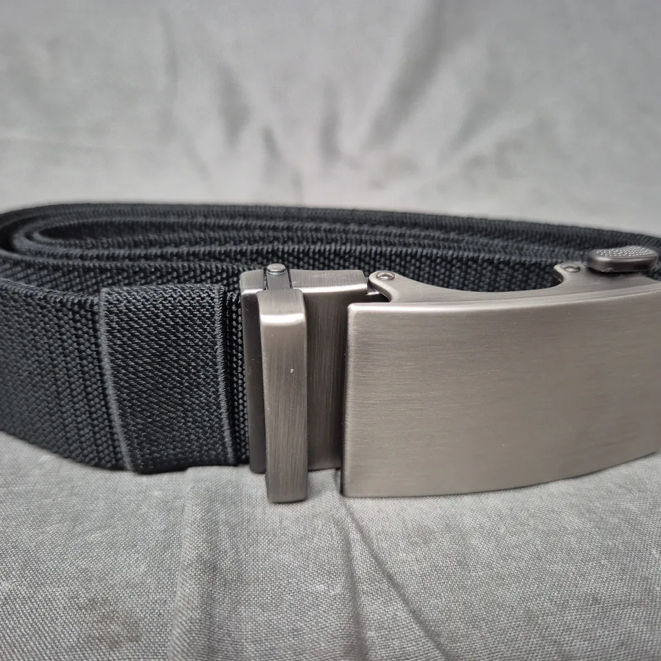 WRODEN BLACK WOVEN STRAP BELT WITH BRUSHED METAL BUCKLE