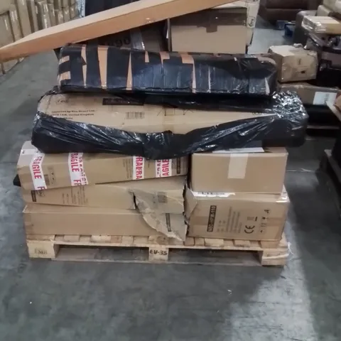 PALLET CONTAINING VARIOUS ASSORTED ITEMS SUCH AS: GREY TENT,CLOTHES DRYER,FIREPIT