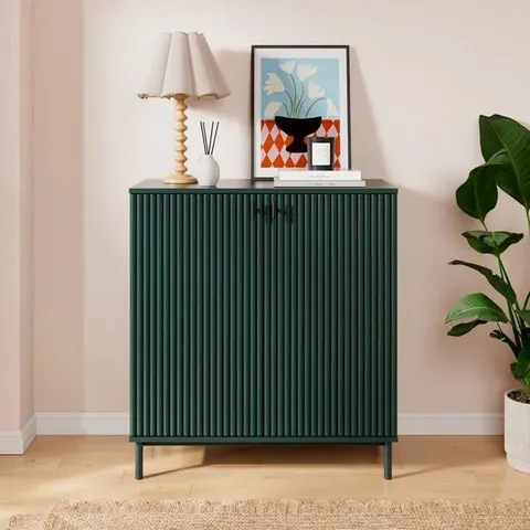 BOXED ELSIE SMALL SIDEBOARD BOTTLE GREEN (1 BOX)