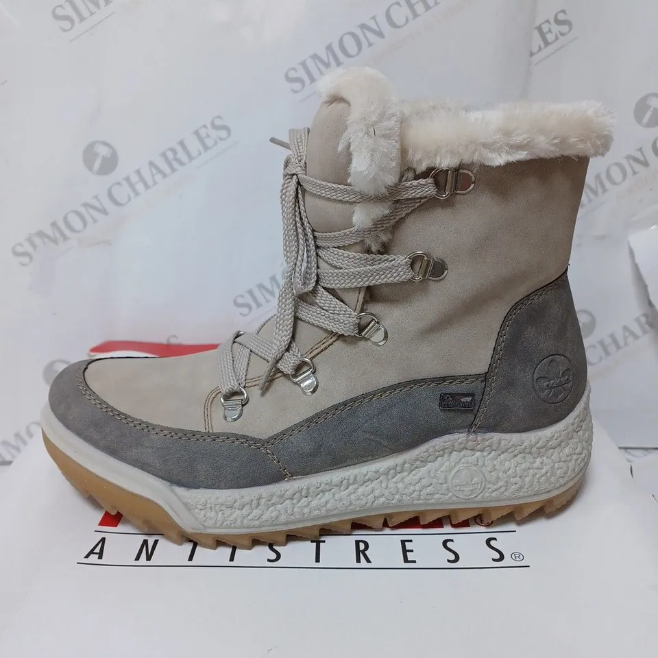 BOXED RIEKER ANTISTRESS WARM HIKING BOOTS, CREAM - SIZE 6