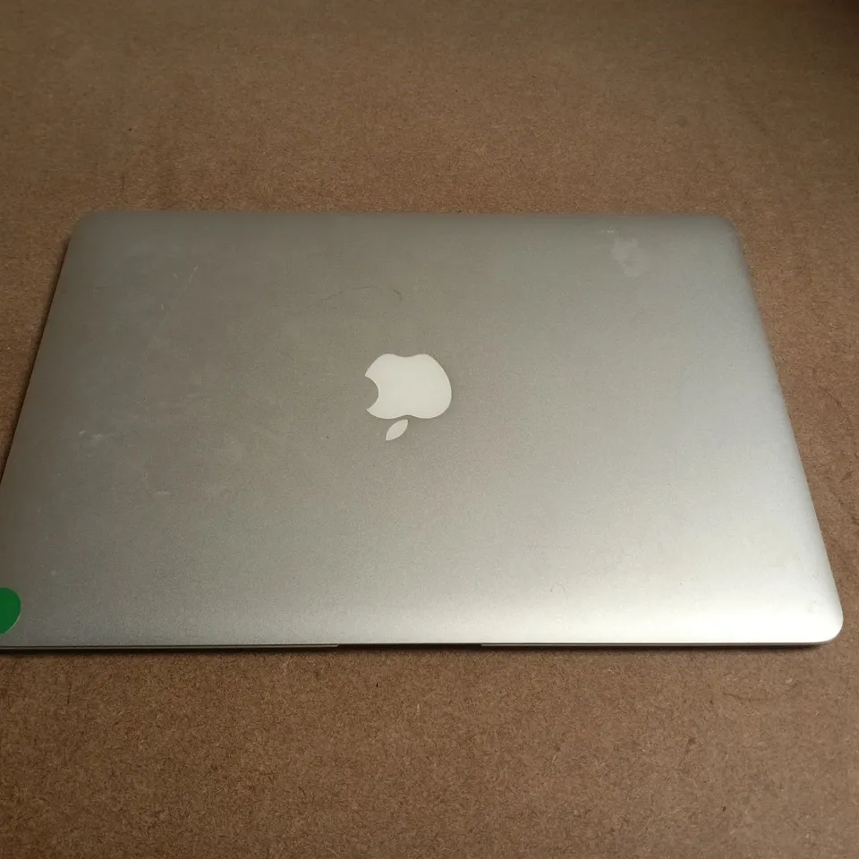 APPLE MACBOOK AIR A1369 13-INCH LAPTOP – SILVER