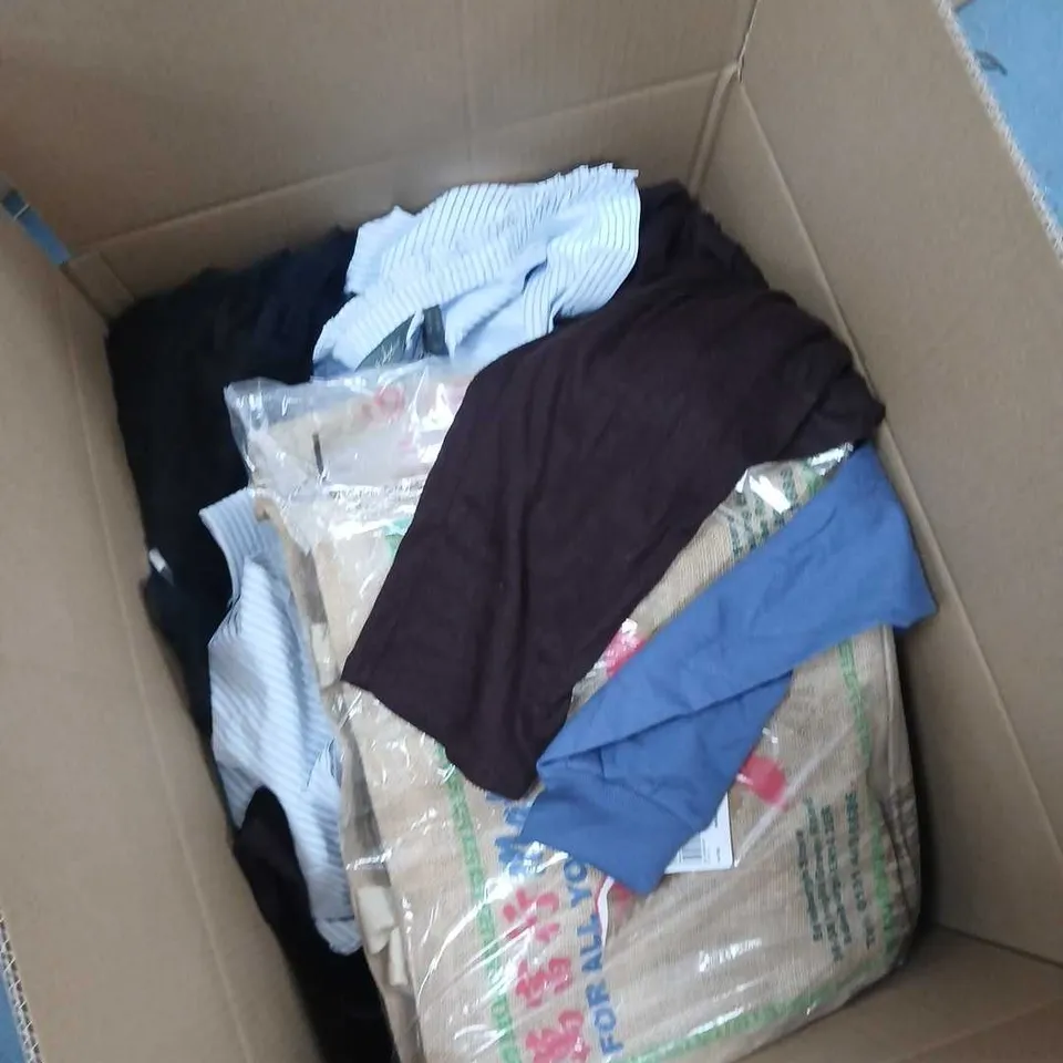 BOX OF APPROXIMATELY 15 ASSORTED ITEMS TO INCLUDE: RIEKER BOOTS 