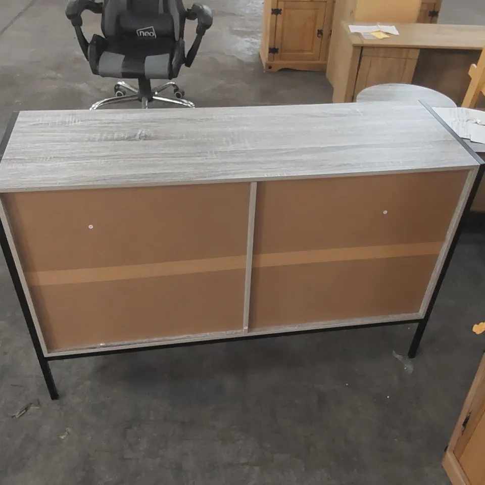 BROOKLYN 6 DRAWER CHEST - GREY WOOD 