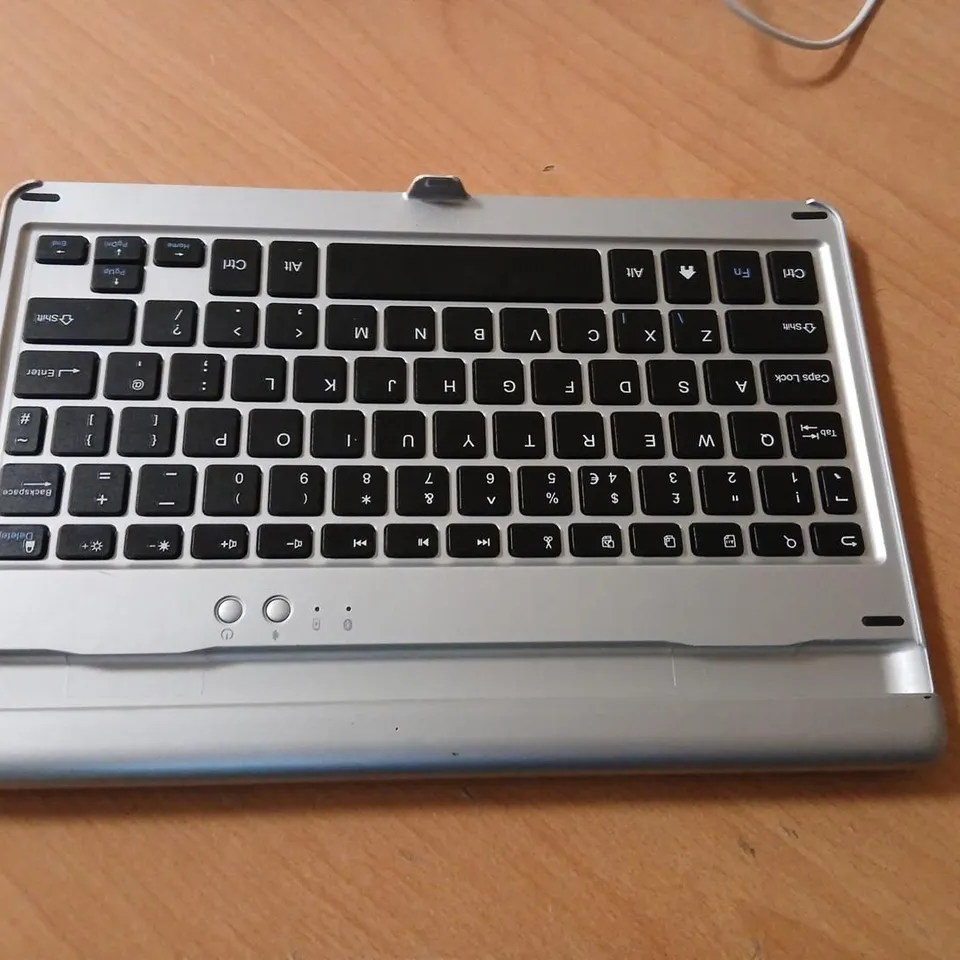 EGL TABLET WITH KEYBOARD DOCK – ANDROID GO EDITION