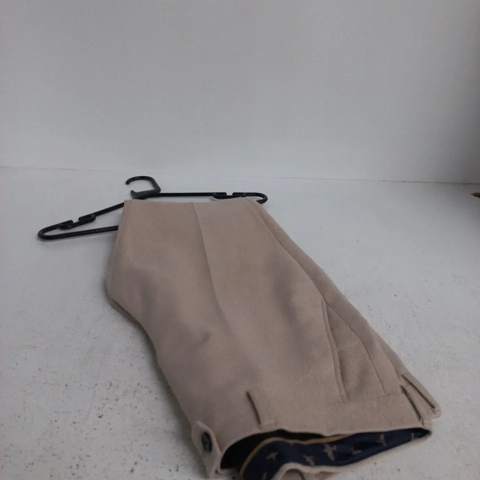FRATELLI UNITI MENS SUIT WITH WAISTCOAT CHEST 38 TROUSERS 32R IN NEXT SUIT BAG