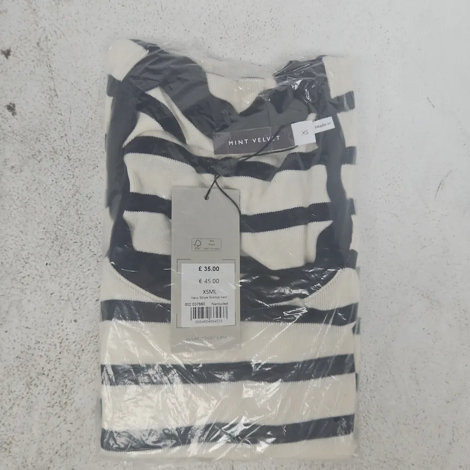 BAGGED MINT VELVET NAVY STRIPE SCALLOP VEST TOP SIZE XS